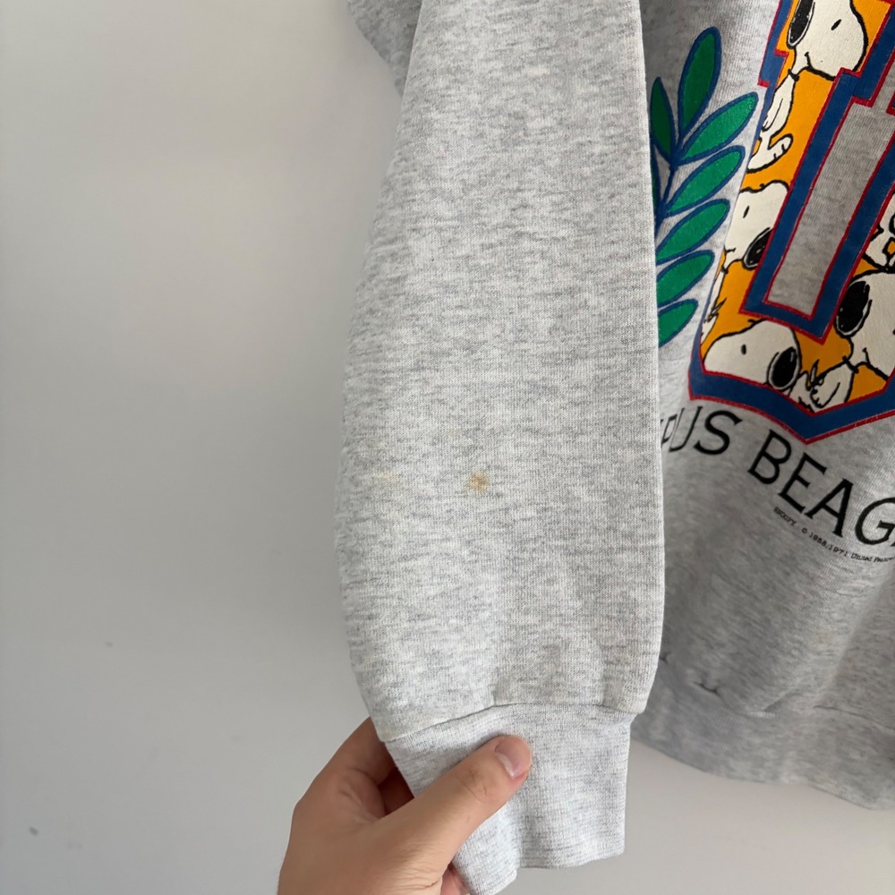 Vintage Snoopy U Campus Beagle Grey Sweatshirt Large Made in USA - Picture 2 of 7